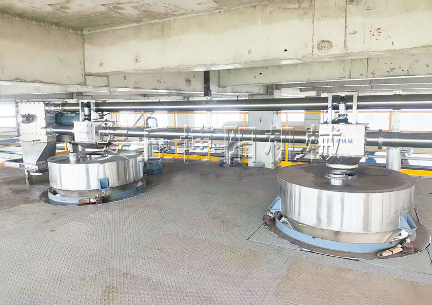 輕鈣管鏈輸送機工作原理  山東管鏈式粉體輸送設備